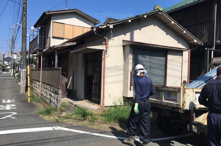 解体工事着工の写真