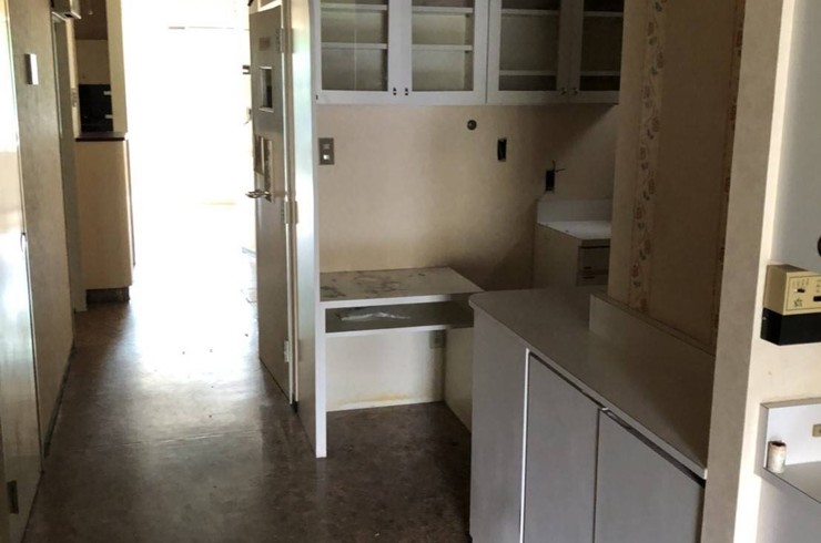 内装解体前写真